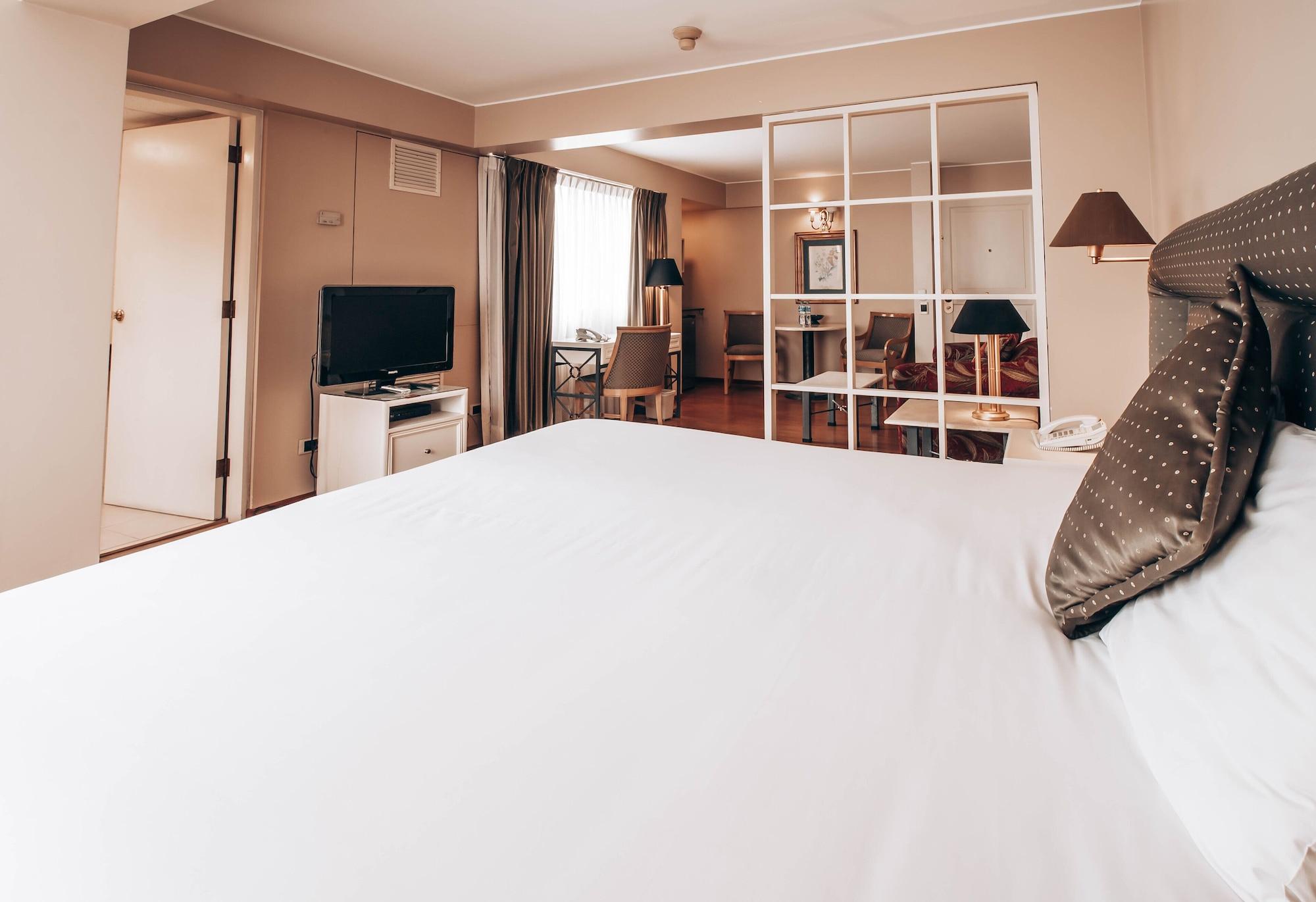 Suites Del Bosque Hotel ลิมา ภายนอก รูปภาพ