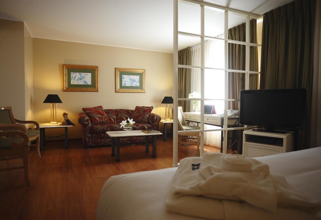 Suites Del Bosque Hotel ลิมา ภายนอก รูปภาพ